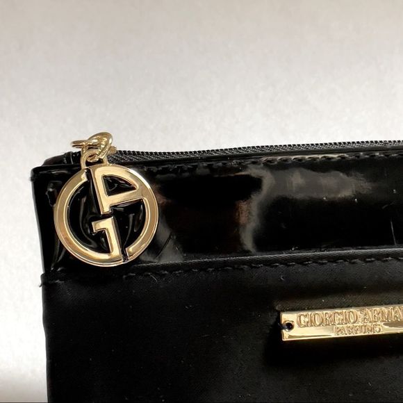 Brand New Bundle Giorgio Armani pouch & Chanel Le Vernis - Picture 8 of 14